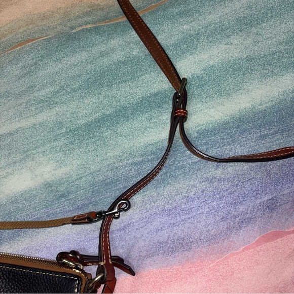 Dooney & Bourke Black Pebbled Leather Crossbody Bag Wide Black & Tan Purse - Picture 9 of 15